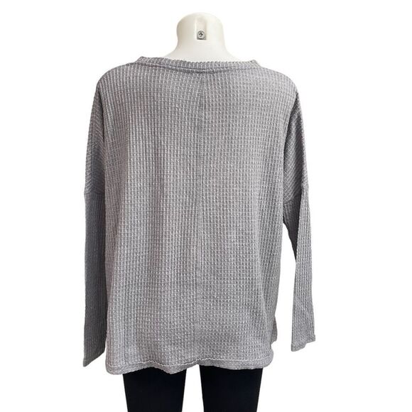 Out from under URBAN OUTFITTERS tie front thermal top gray button front XS - Picture 6 of 10